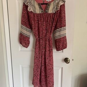 Chic Bohemian Long Sleeve Dress in Burgundy Floral